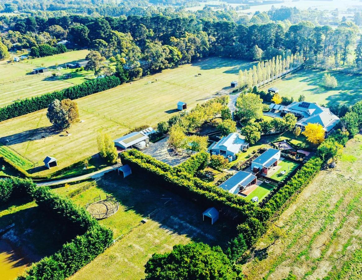 Farm Stay MAPLE Cottage at Wilindi Estate Tyabb Esterno foto